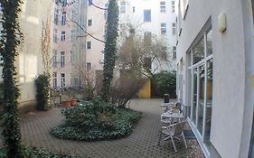 Nu Wave Hotel Berlin